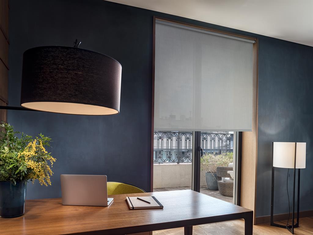 Store enrouleur gris 140 x 250 cm