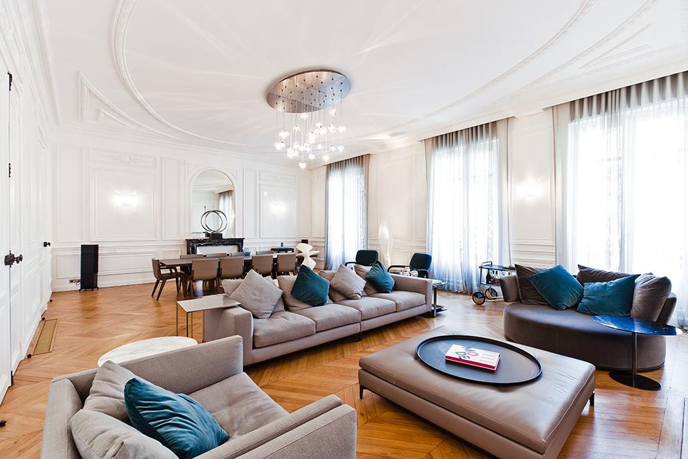 Grand salon haussmannien