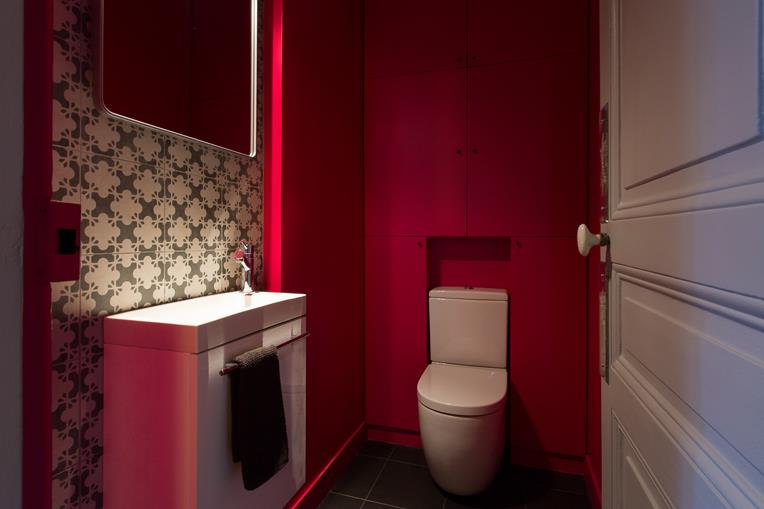 Toilette Rouge 