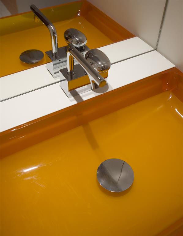 Vasque en verre jaune