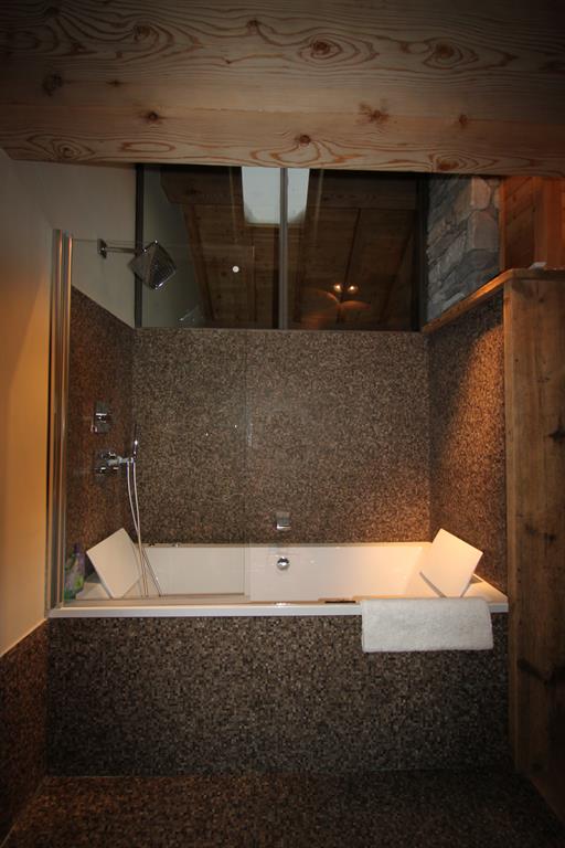 Salle de bain lumière tamisée