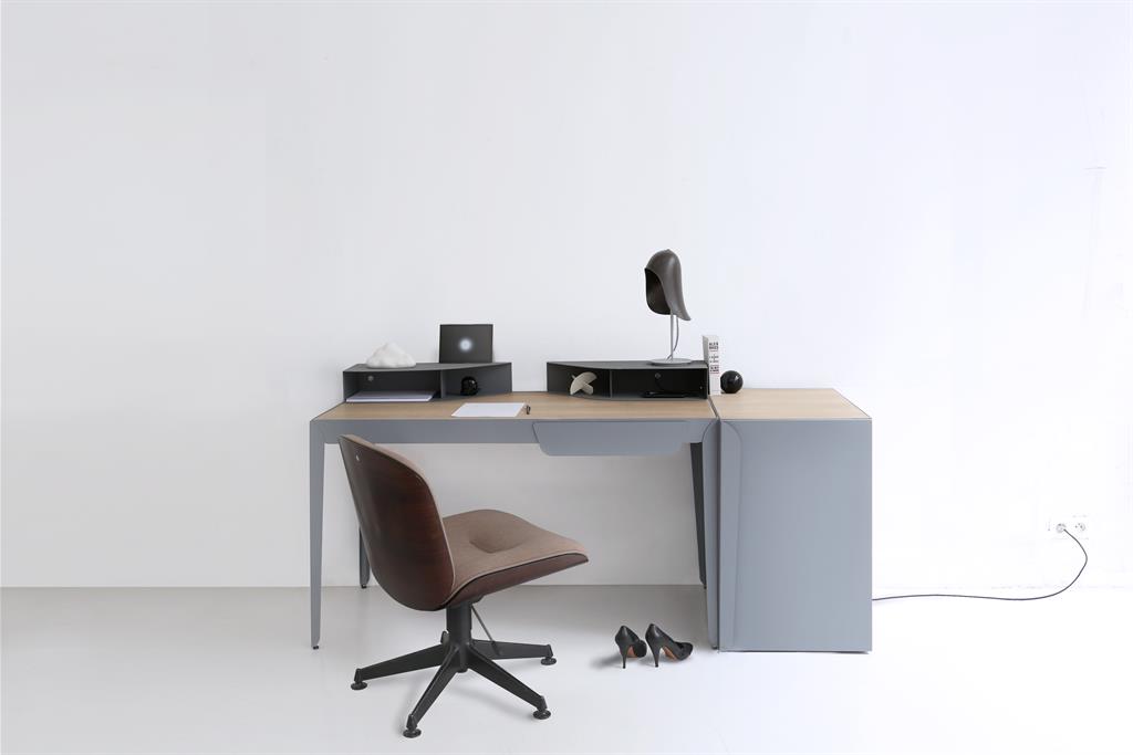 Bureau Flamingo pour La Redoute dessiné par Constance Guisset. 