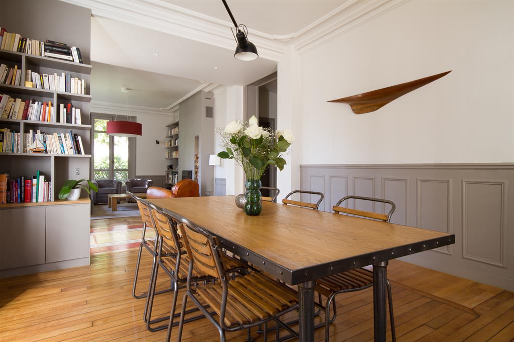 Salle à manger ouverte au salon 