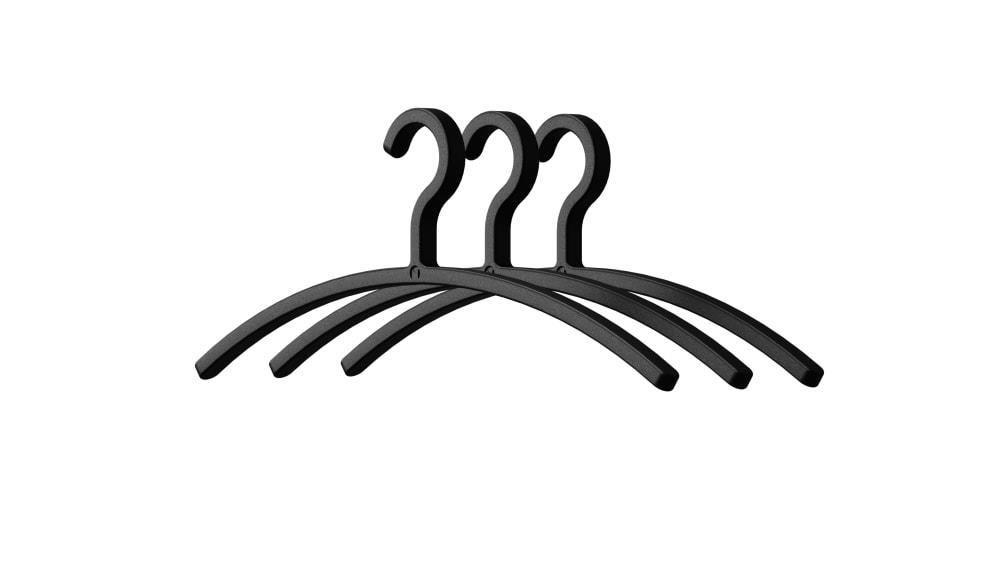 Cintres en plastique noir x6