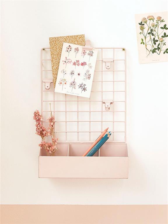 Rangement en métal rose
