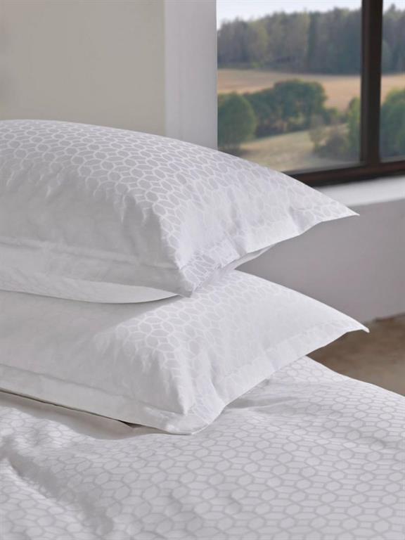 Taie d'oreiller en coton jacquard Home by TEMPUR® Luxe Blanc 70 x 50 CM