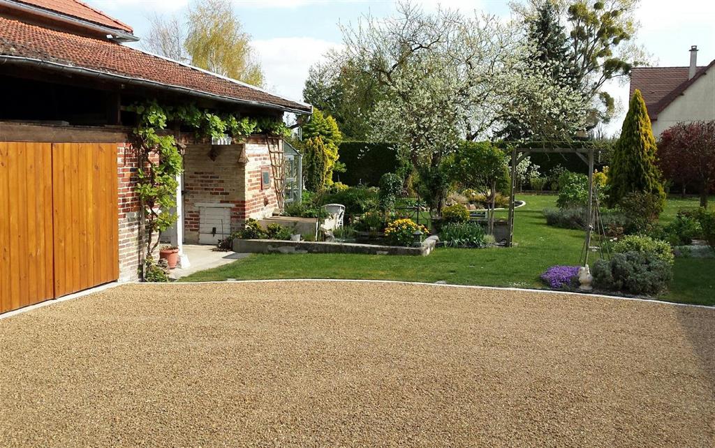 L'Alvéostar® est un revêtement stable et drainant avec un effet naturel
