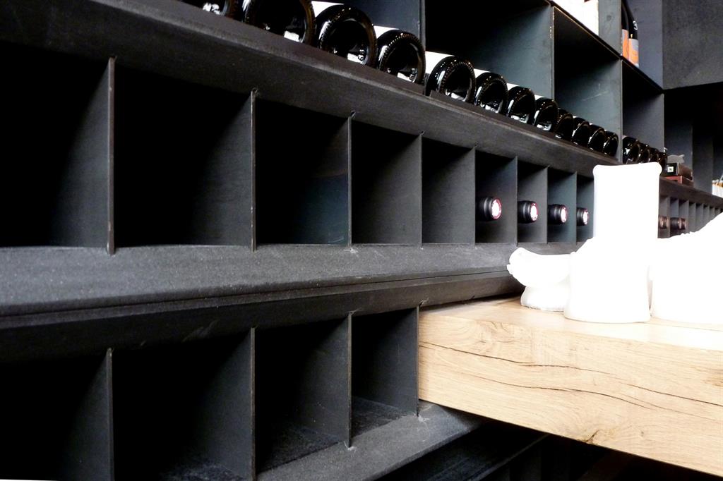 Comment aménager une cave à vin. Conseils et idées par Kitcave