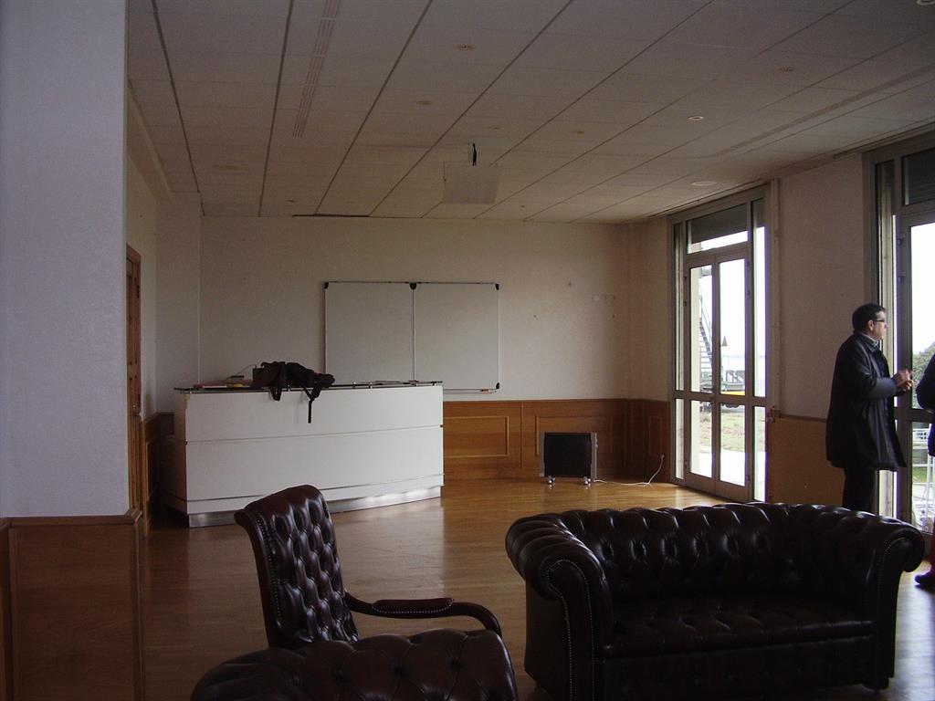 ETAT DES LIEUX de la salle d'embarquement