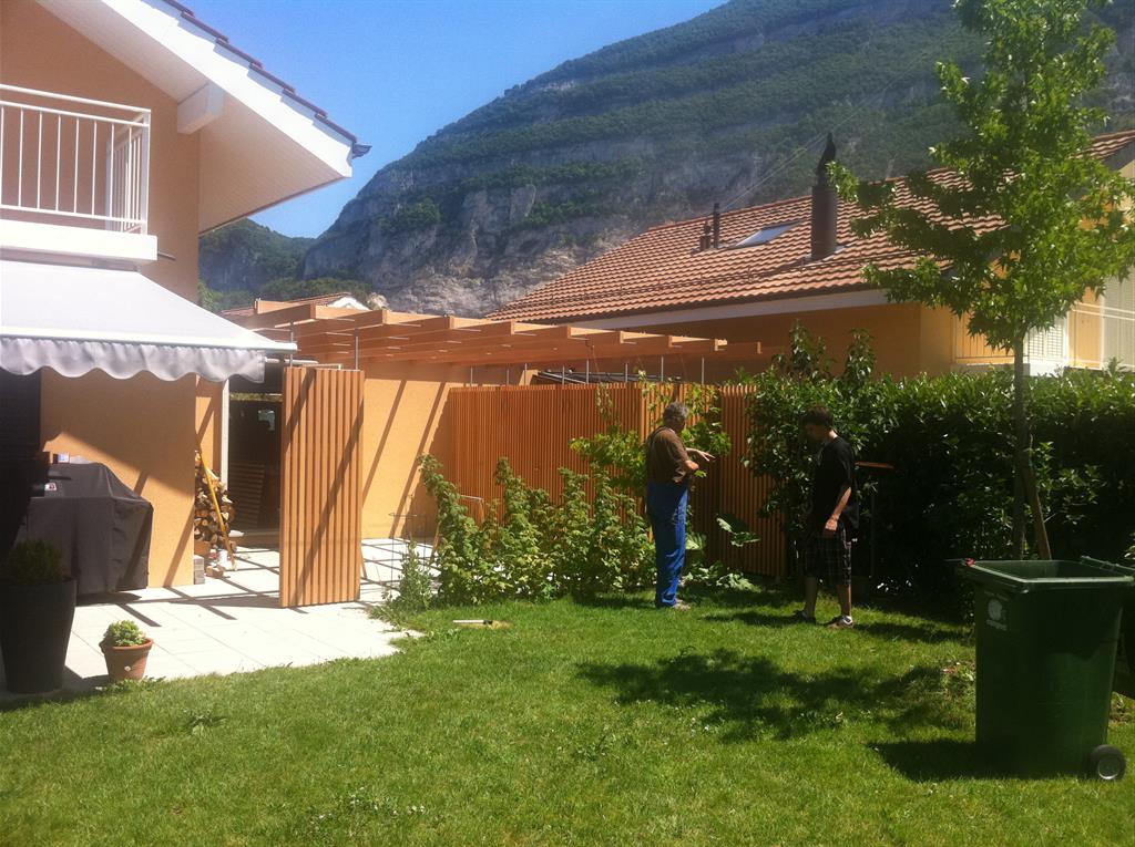 Meuble de jardin et pergola 