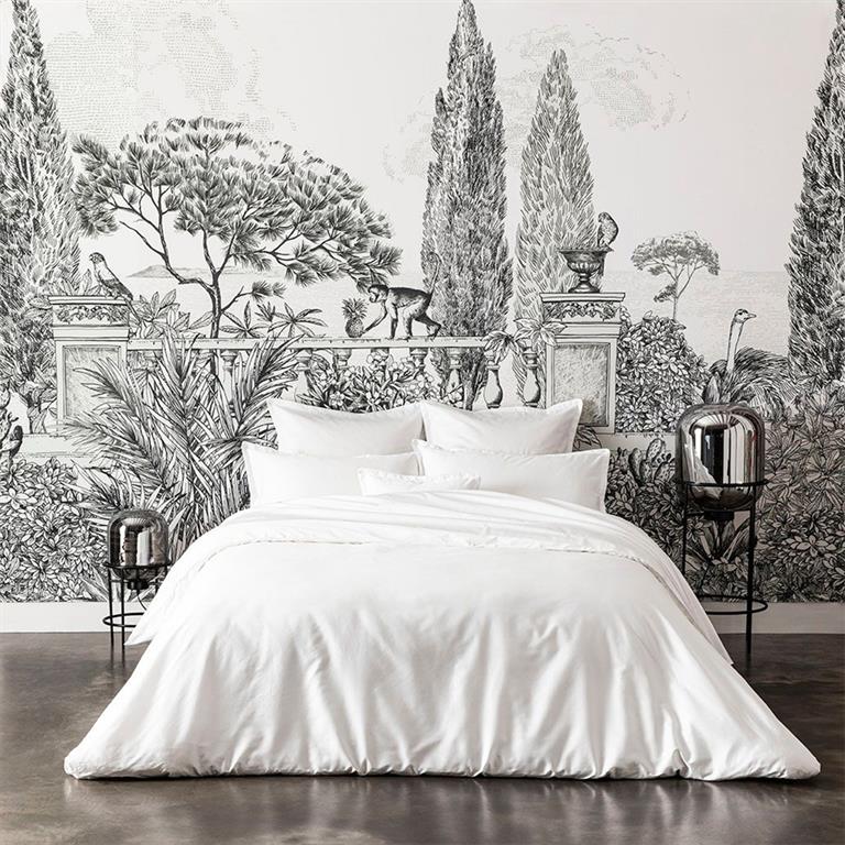 Depuis 1847, la marque Alexandre Turpault conçoit, produit et distribue des collections de linge de maison, dans la plus pure tradition du beau linge à la française. Cette marque offre ...