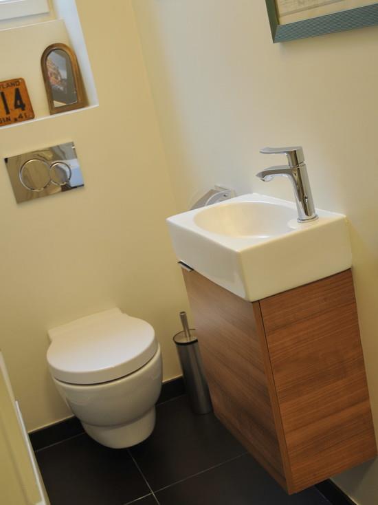 Toilettes moderne