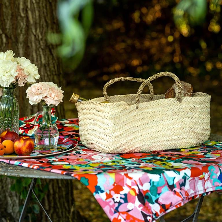 Nappe en coton motif design fleuri 140x235 cm