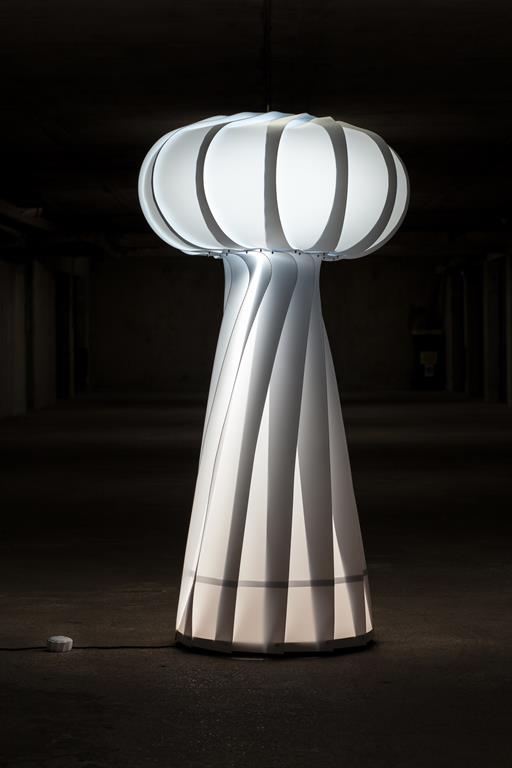 Lampadaire Origami ASTRO XL