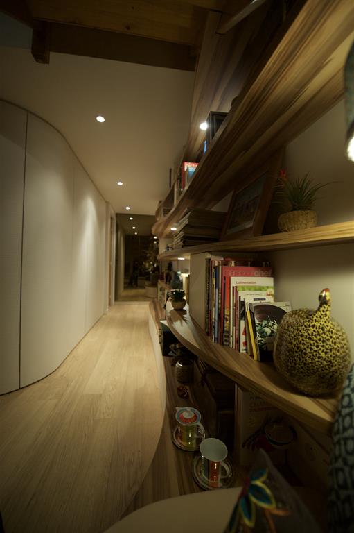 Rangements et étagères sur mesure aux formes arrondies
