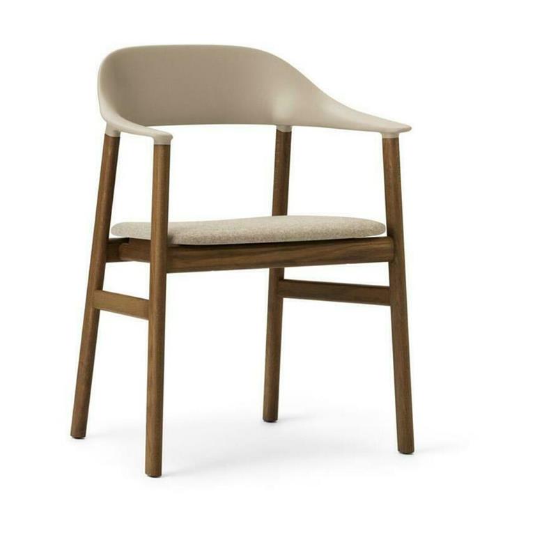 Chaise avec accoudoirs en chêne teinté et rembourrage sable Herit Synergy