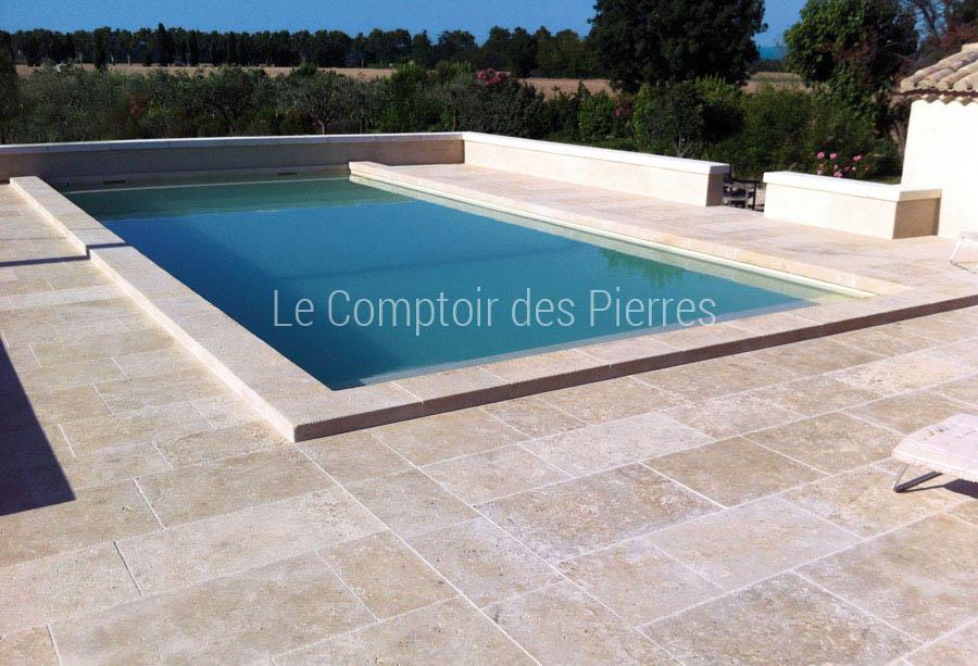 Piscine - Margelle de piscine - Plage de piscine - Dallage