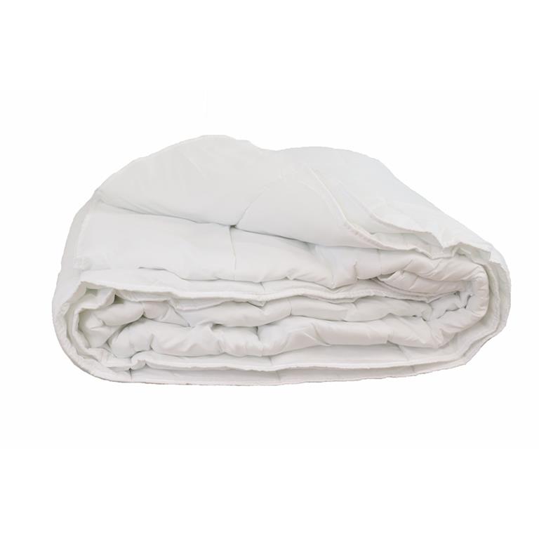 Couette synthétique légère été en polyester blanc 240x280 cm