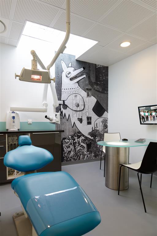 Fresque mural dans cabinet dentaire