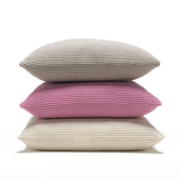 Coussin maille point mousse - laine mérinos extra fine  Domozoom