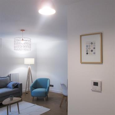 Projet d'agencement et mise en place d'un appartement de location meublé.  Domozoom