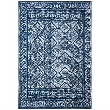 Les teintes douces confèrent des qualités rafraîchissantes à l'affichage intelligent des motifs rustiques de la collection Tulum de Safavieh. Un jeu élégant de couleurs modernes et de motifs inspirés de ...