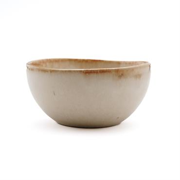 Lors d'un brunch, d'un djeuner ou d'un dîner, rien n'est plus agrable qu'une table joliment dresse et une vaisselle bien choisie. Nous aimons le design unique et les nuances de ...