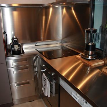 Qui a dit que l'inox était froid ?

Tout est inox et pourtant, 