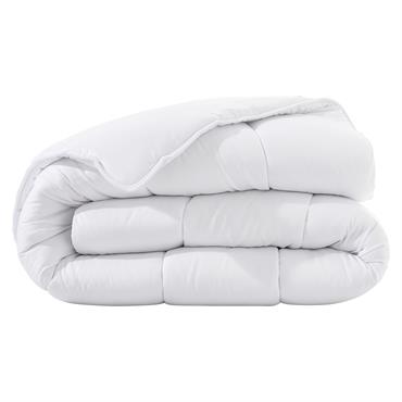 Couette chaude 240x220 blanc en polyester