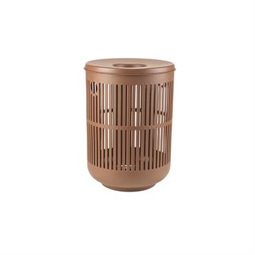 Organique et pratique – voici comment décrire de manière simple le panier à linge de la série Ume de Zone. Avec ce panier, gérer votre linge sale est simple. Vous ...