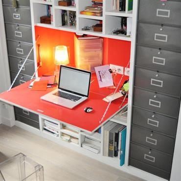 Et si c'était le bon moment pour se créer un coin bureau à la maison? C'est bientôt la rentrée précédée ... Domozoom
