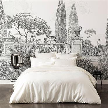 Depuis 1847, la marque Alexandre Turpault conçoit, produit et distribue des collections de linge de maison, dans la plus pure tradition du beau linge à la française. Cette marque offre ...