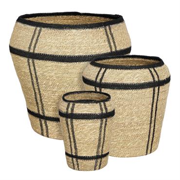 Donnez à votre intérieur un aspect luxueux avec ces paniers de rangement de Mica Decorations. Les paniers sont fabriqués en crin marin et ont une couleur marron clair naturelle. Le ...