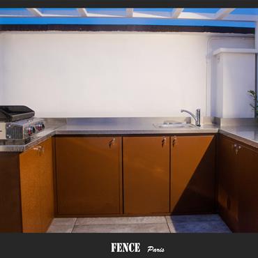 Retrouvez dans ce dossier, un panel de solutions de rangements adaptés à l’extérieur.
Réalisés sur mesure pour des architectes et paysagistes.  Domozoom