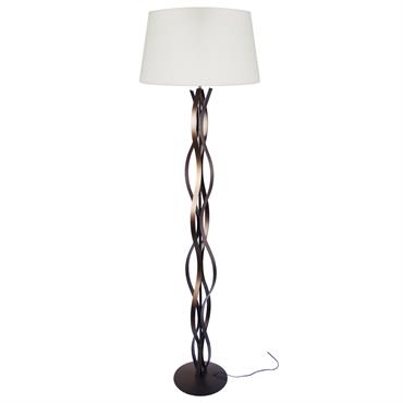 Lampadaire artisanal en fer finition peinture époxy. Les imperfections, qui semblent manquer de finition, sont, après tout, la garantie et l'exclusivité de chaque pièce faite à la main. De style ...