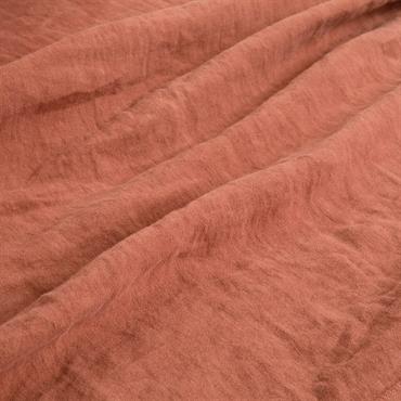 Uni sur lin lavé 160 gr/m².Avec finition double piqûre.LIN ET L'AUTRENuances naturelles, style authentique, nouveau chic. Le lin lavé est une ode à la lenteur. Il partage avec nous des ...
