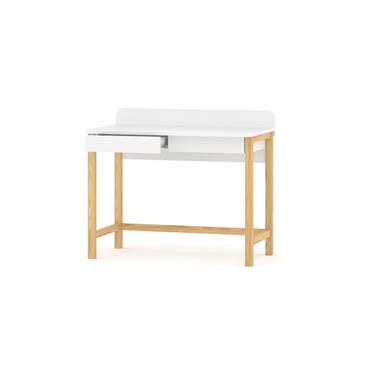Le bureau moderne et minimaliste Rico vous permettra de créer un endroit confortable pour étudier dans une chambre d'enfant ou d'adolescent. Il est doté d'un plateau pratique et de deux ...