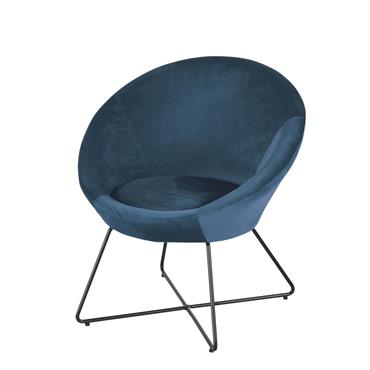 Envie d'une pause après une longue journée de travail ? Le fauteuil en velours bleu et pieds en acier HIPOP va vous accueillir tel un cocon ! Vous vous offrirez ...