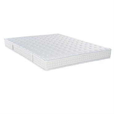 Matelas Délice Très Ferme Essenzia - Collection ConfortA travers sa gamme confort, Essenzia vous propose des produits à un bon rapport qualité/prix sans jamais négliger le confort. Vous retrouverez sur cette ...