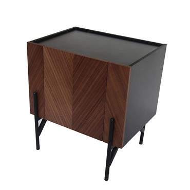 Meuble d'appoint vintage avec placard
