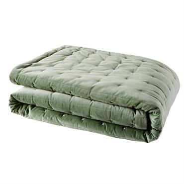 Avec son coloris vert et son élégance, le boutis réversible en velours piqué vert 240x260 CALIO est idéal pour habiller votre intérieur ! Au dos, découvrez un revêtement en coton ...