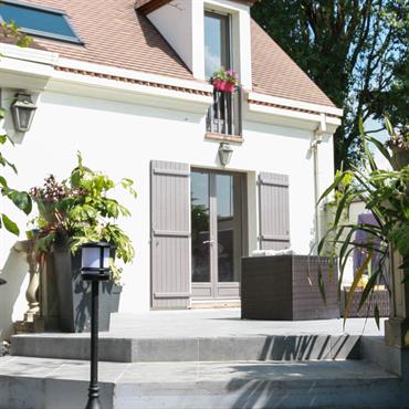 Maison des annees 80's renove pour une jeune famille a Orgeval  Domozoom