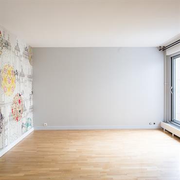 Quand notre client a acheté ce grand studio de 37 m² à Neuilly-sur-seine, il venait d’être entièrement refait. Notre client ... Domozoom