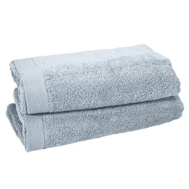 Le lot de 2 serviettes de toilette STUDIO est le nouvel incontournable de votre salle de bain. Composées de 100% coton 500gr/m², elles sont faites pour absorber le plus rapidement ...