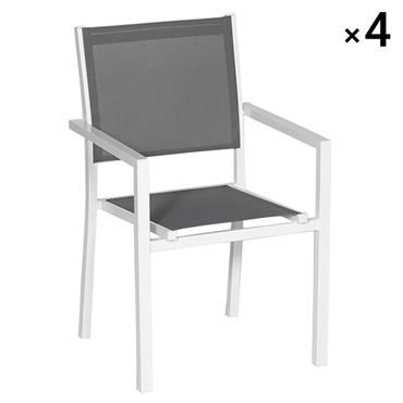 Les chaises donneront une touche sobre et tendance à votre terrasse. Confortables grâce à leur assise en textilène, elles sont également robustes face aux conditions climatiques grâce à leur structure ...
