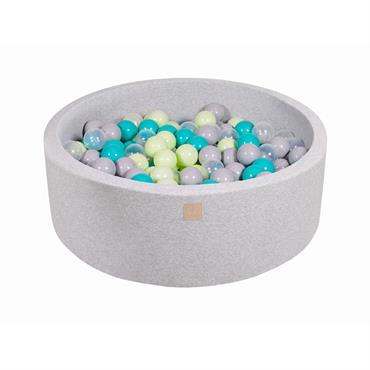 Offrez à votre enfant un espace de jeu sûr et amusant avec la piscine à balles pour bébé MeowBaby. Conçue pour le plaisir des plus petits, cette piscine à balles ...