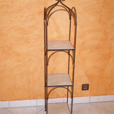 Voici quelques support pour vos plantes d'intérieur  Domozoom