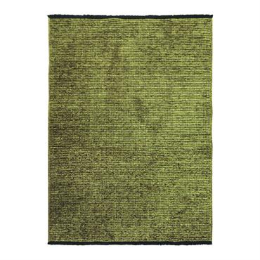 Le tapis MILANO est un sublime tapis aux reflets chatoyants. Suivant la luminosité de la pièce, ce tapis révélera tout un camaïeu de la couleur choisie. La couleur sera tantôt ...
