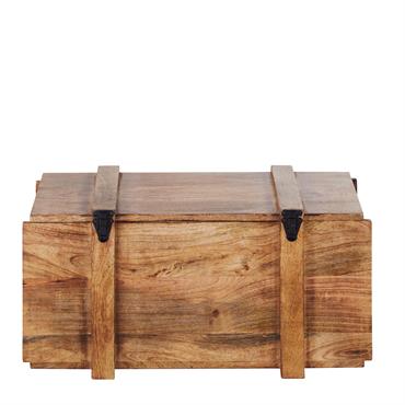 La malle en bois de manguier GEORGES est un rangement polyvalent et esthétique pour votre déco.Pratique et attrayante, cette malle en bois de manguier est appréciée pour sa durabilité et ...