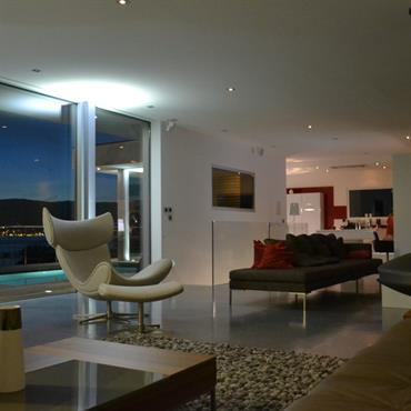 Salon ouvert sur le lac Léman 